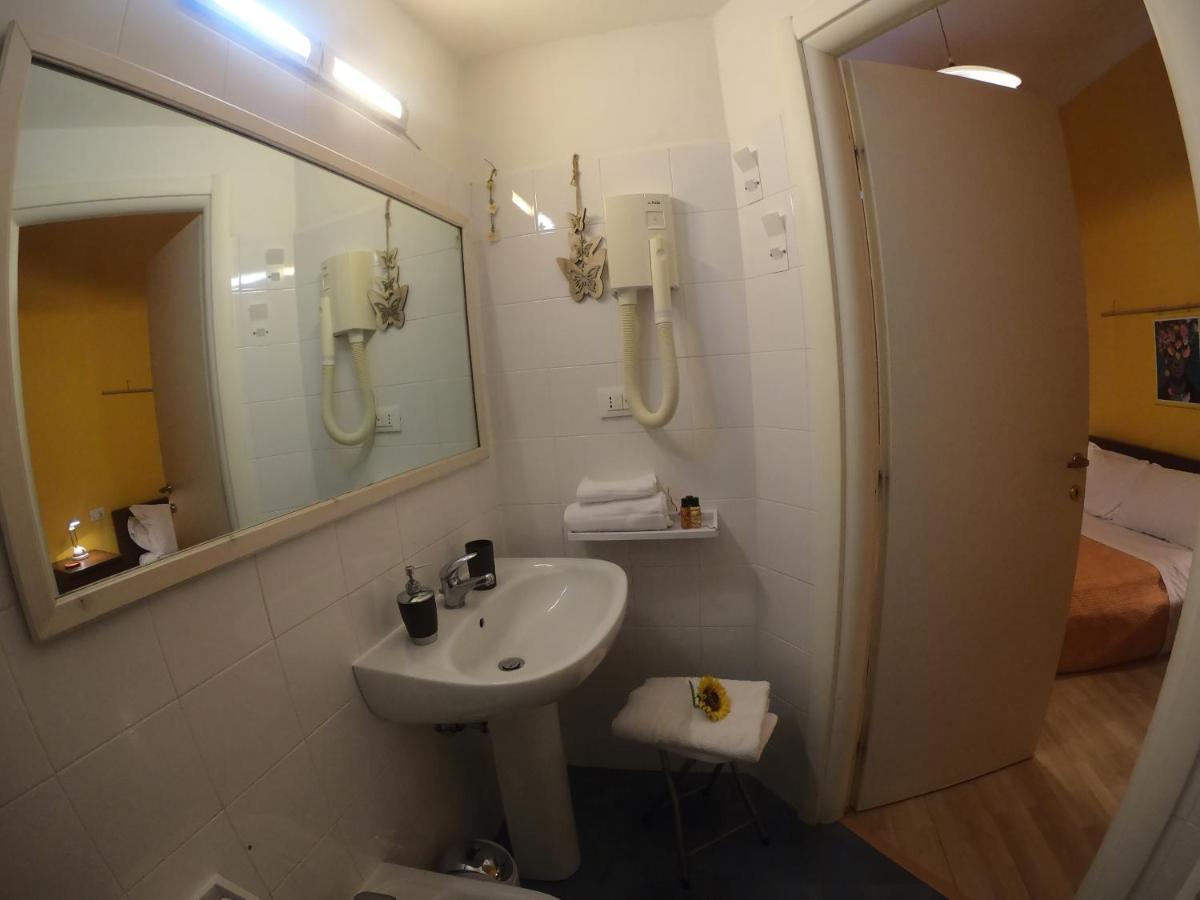 Hotel Valerie La Spezia Zewnętrze zdjęcie