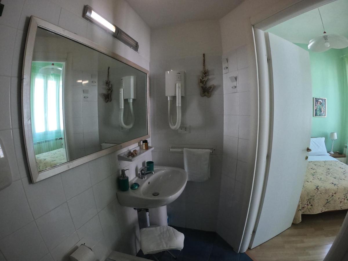 Hotel Valerie La Spezia Zewnętrze zdjęcie